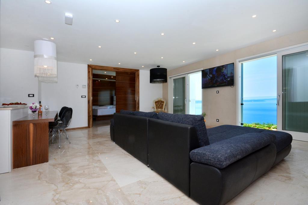 Villa View 4 You Подстрана Экстерьер фото